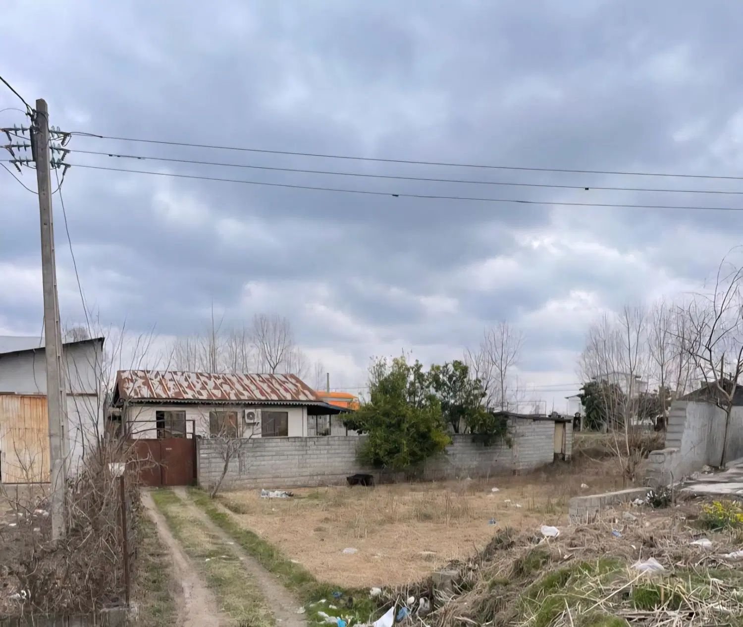 ملک تجاری مسکونی ۱۲۰۰متری/بر اتوبان رشت لاهیجان|فروش خانه و ویلا|رشت, بلوار گیلان|دیوار