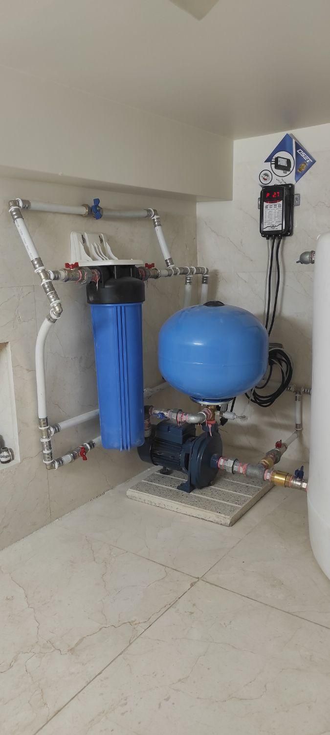 نصب پمپ و منبع آب تخصصی و تضمینی|خدمات پیشه و مهارت|یزد, |دیوار