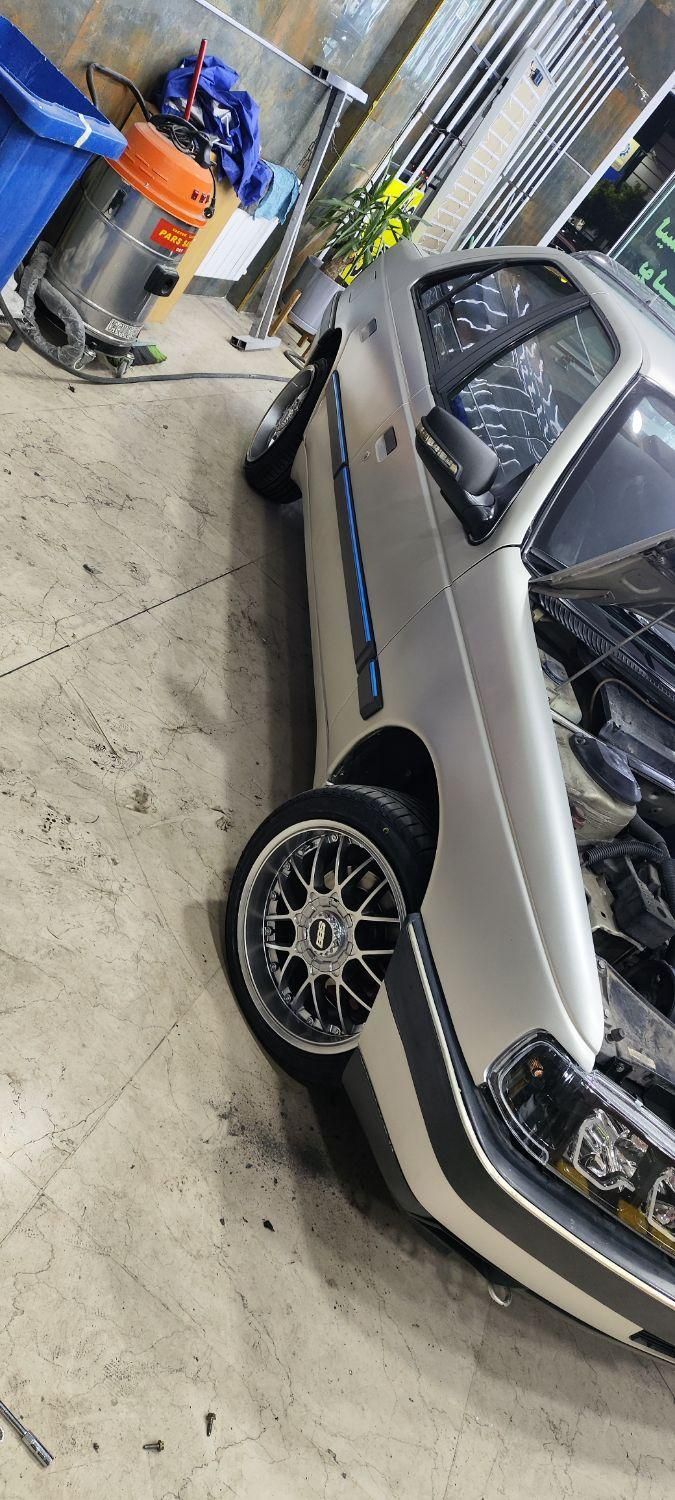 نقاشی و لیسه گیری|خدمات موتور و ماشین|کوهدشت, |دیوار