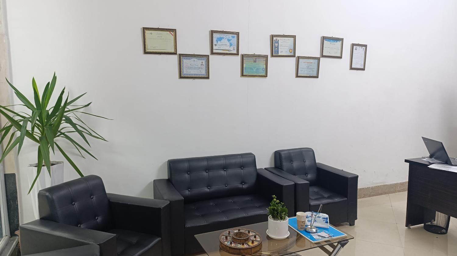 بیمه ثالث و بدنه قسطی بدون چک مشهد|خدمات مالی، حسابداری، بیمه|مشهد, عامل|دیوار