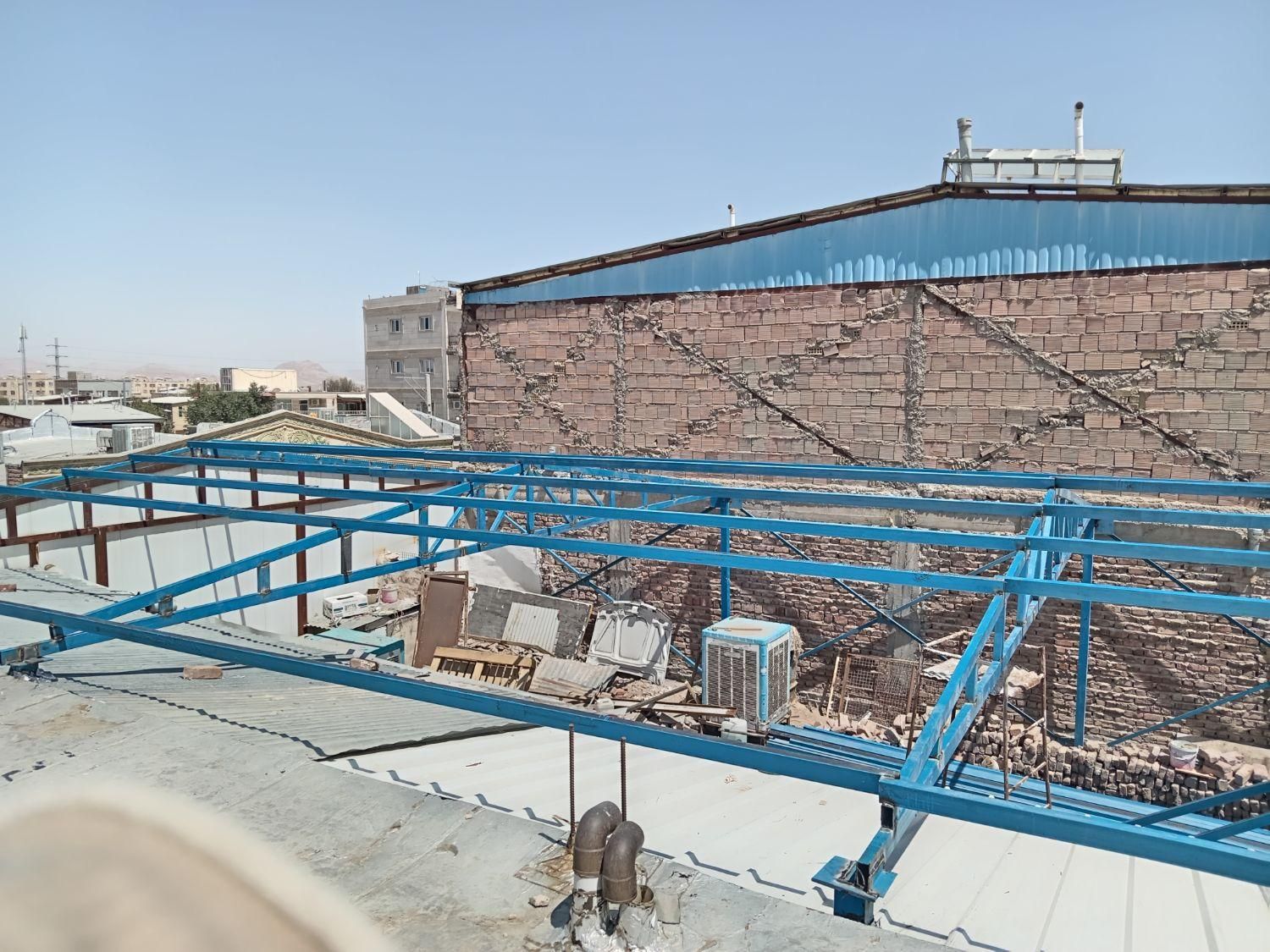 جوشکاری سیار و درب و پنجره سازی|خدمات پیشه و مهارت|کرمان, |دیوار