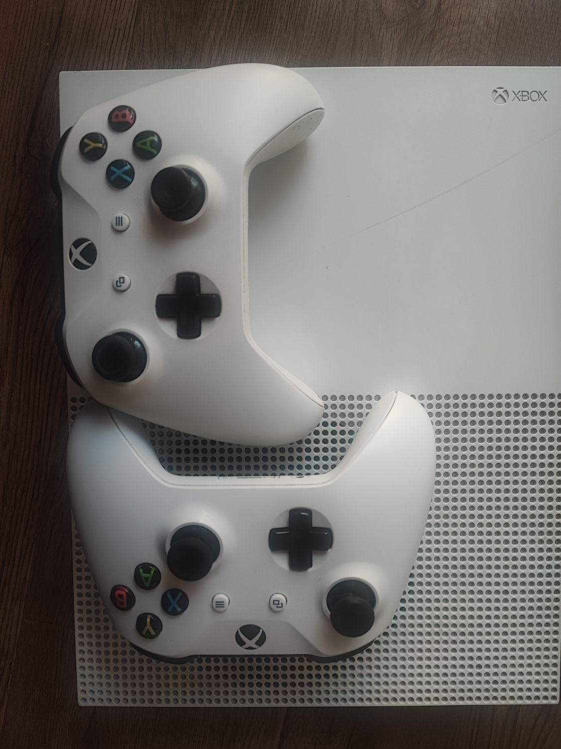 Xbox one s|کنسول، بازی ویدئویی و آنلاین|تهران, تهران‌نو|دیوار