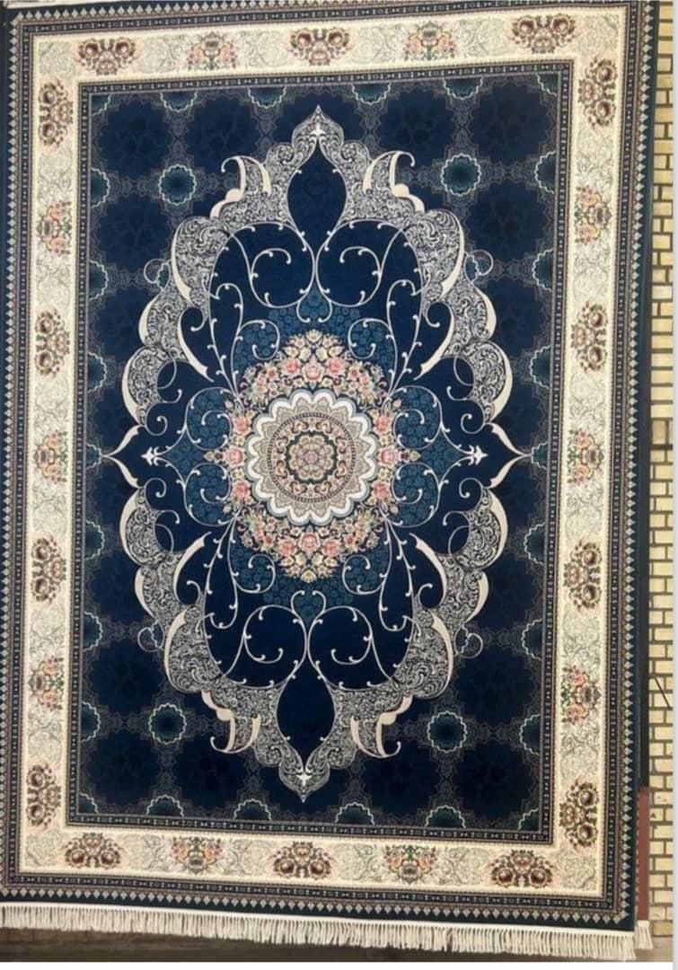 فرش صفاریان طرح شهناز زمینه سرمه‌ایی ۱۲۰۰شانه|فرش|شیراز, عادل آباد|دیوار