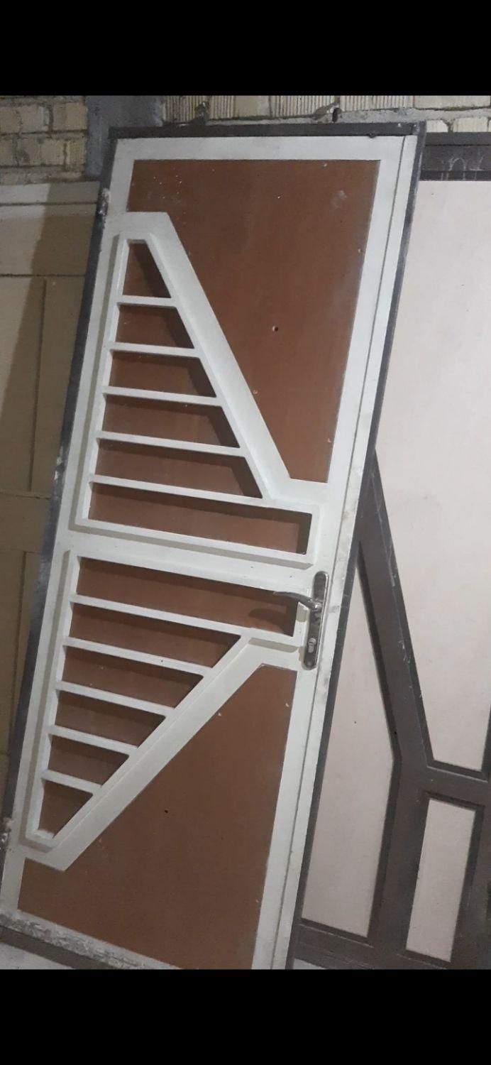 ۳۰ درب فلزی با چهارچوب آهنی . ضدسرقت نو و دسته دوم|حراج|شیراز, فرگاز|دیوار