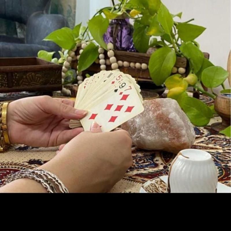 فال تاروت و قهوه  آموزش شمع تراپی|خدمات پذیرایی، مراسم|شیراز, حافظیه|دیوار