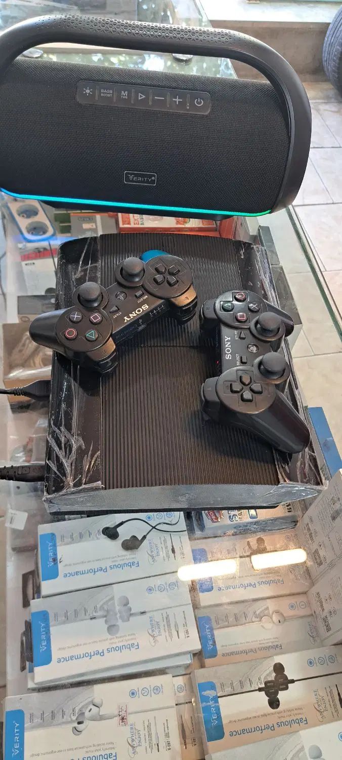 پلی‌استیشن ۳ سوپر اسلیم کپی‌خور ps3 super slim|کنسول، بازی ویدئویی و آنلاین|مشهد, شهرک مهرگان|دیوار