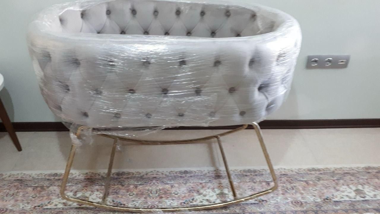 گهواره‌ی لاکچری|تخت و صندلی بچه|گرمدره, |دیوار