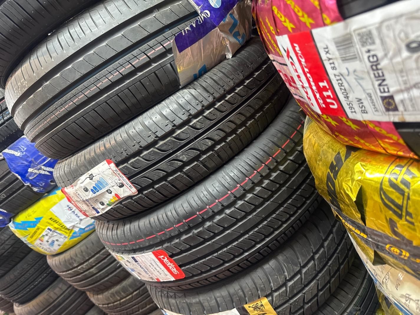 لاستیک تعاونی سواری و اسپرتی|قطعات یدکی و لوازم جانبی|مشهد, گاز|دیوار