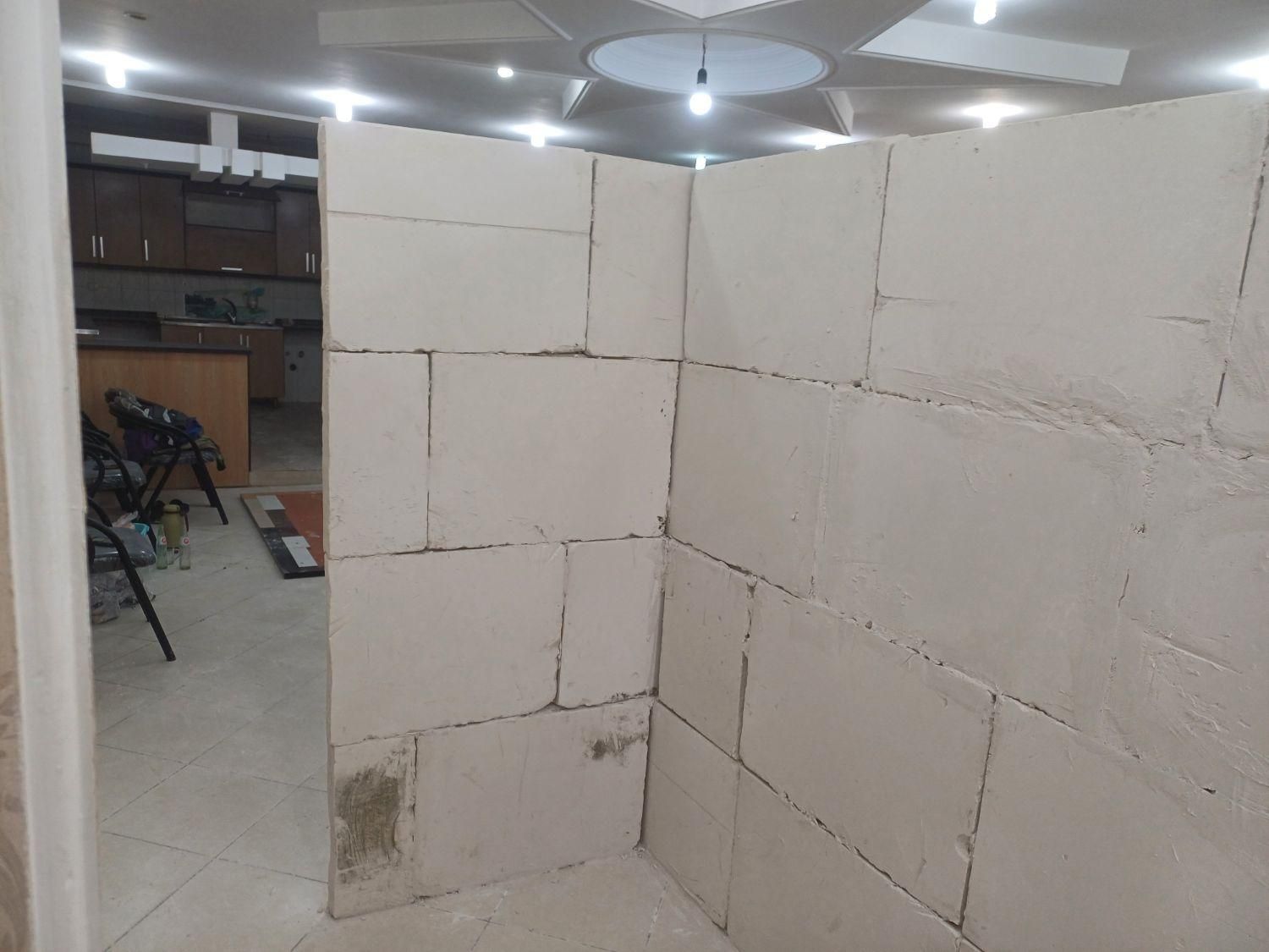 گچکاری وتخریب وباز سازی وایزوگام|خدمات پیشه و مهارت|هشتگرد, فاز ۷ مهستان|دیوار