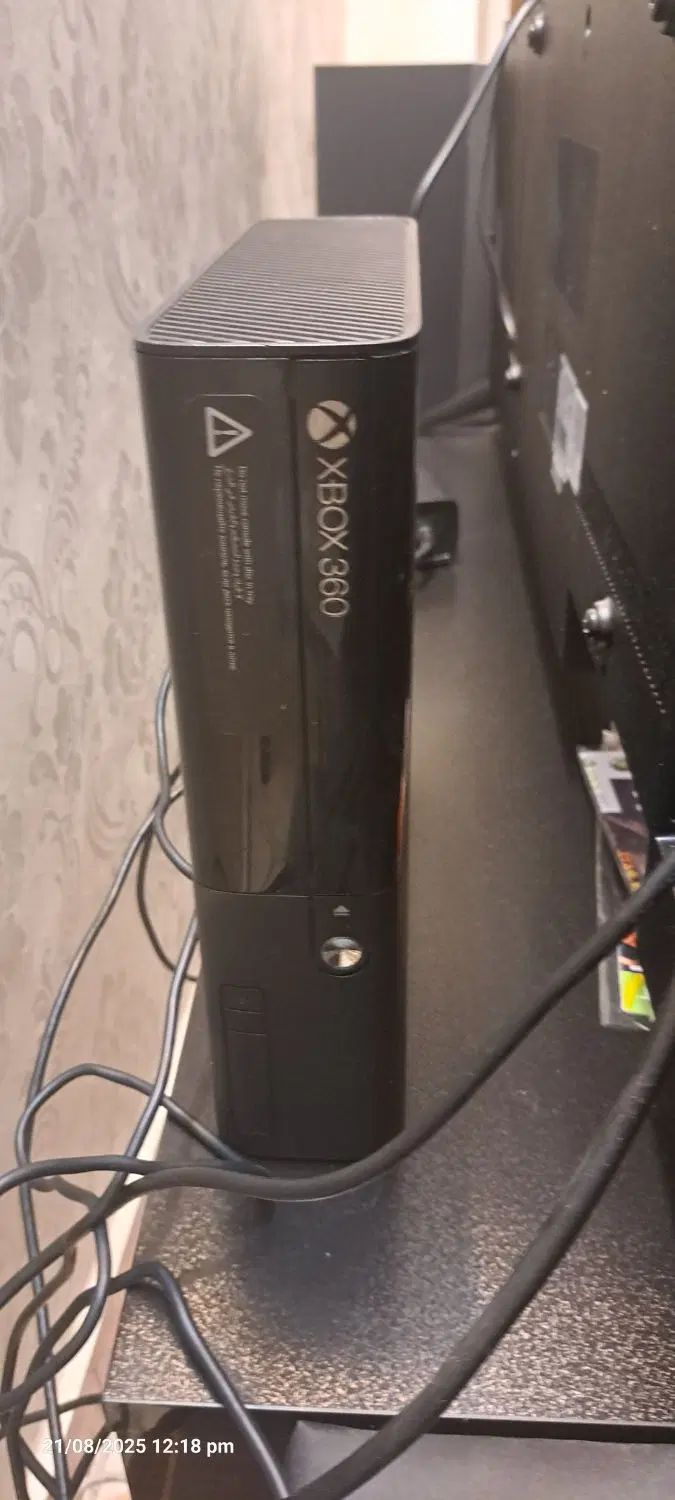 xbox360به همراه کینکت|کنسول، بازی ویدئویی و آنلاین|تهران, آذربایجان|دیوار