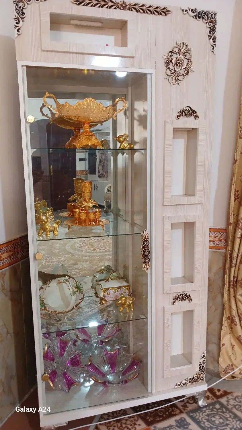 به علت تغیر دکاراسیون|بوفه، ویترین، کنسول|مشهد, فردوسی|دیوار