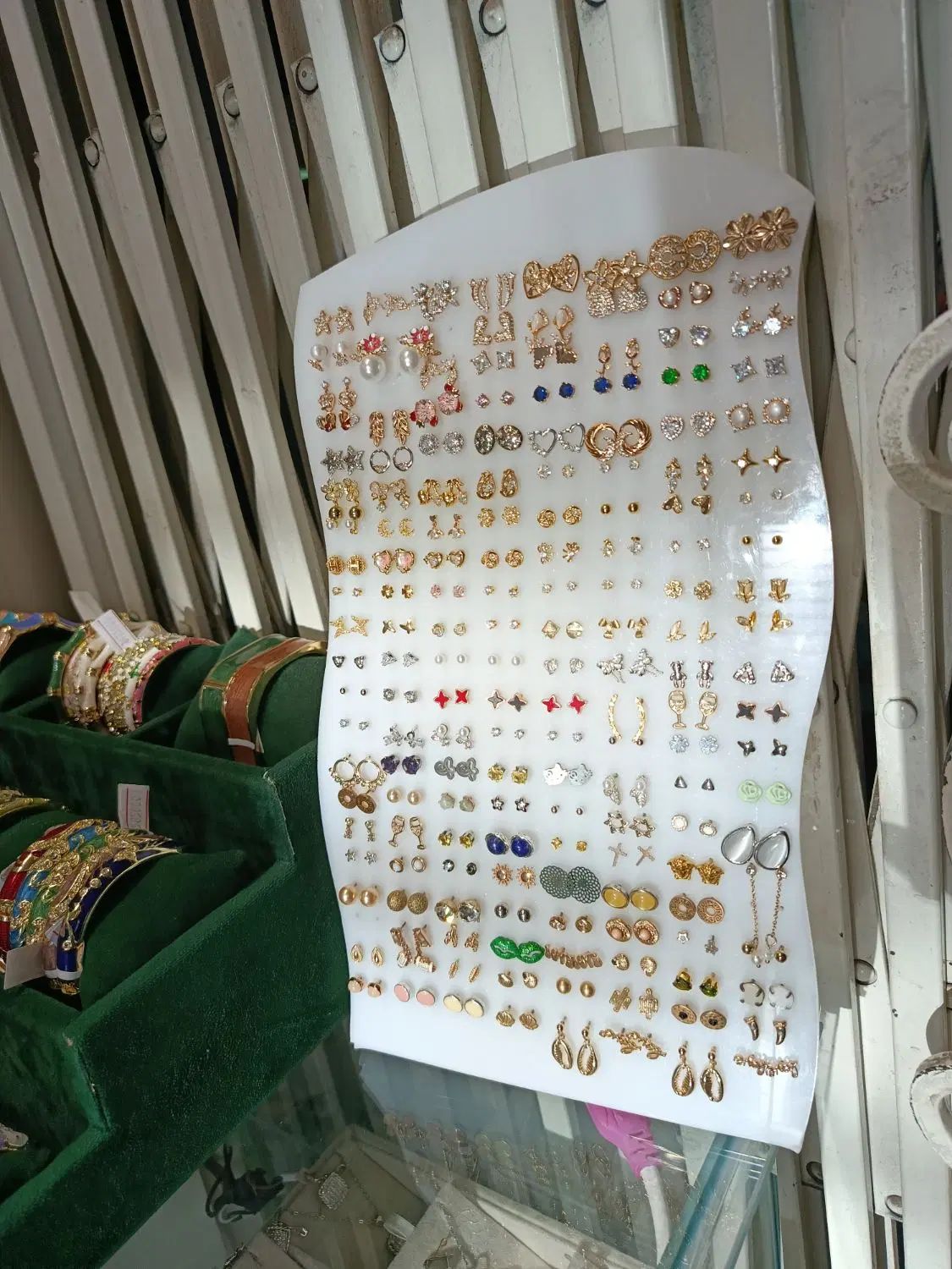 گوشواره میخی (گلگوش)|بدلیجات|مشهد, جانباز|دیوار