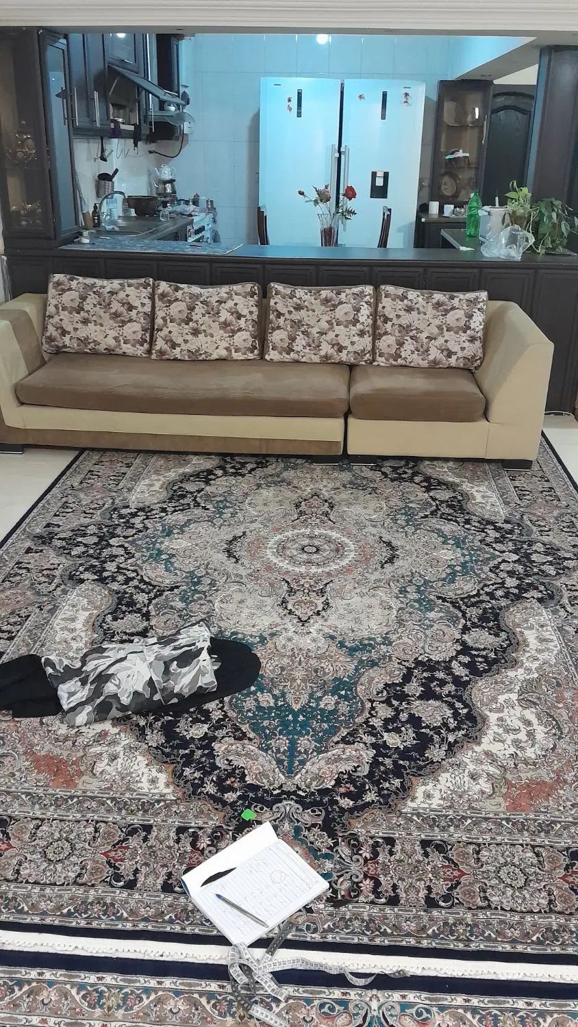 کاناپه۴نفره ومیز صبحانه خوری|میز و صندلی غذاخوری|مشهد, هنرستان|دیوار