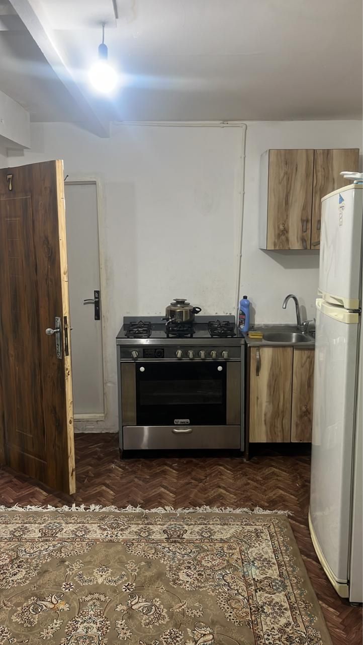 آپارتمان مبله روزانه هفتگی ماهانه کوروش مال ستاری|اجارهٔ کوتاه‌مدت آپارتمان و سوئیت|تهران, باغ فیض|دیوار