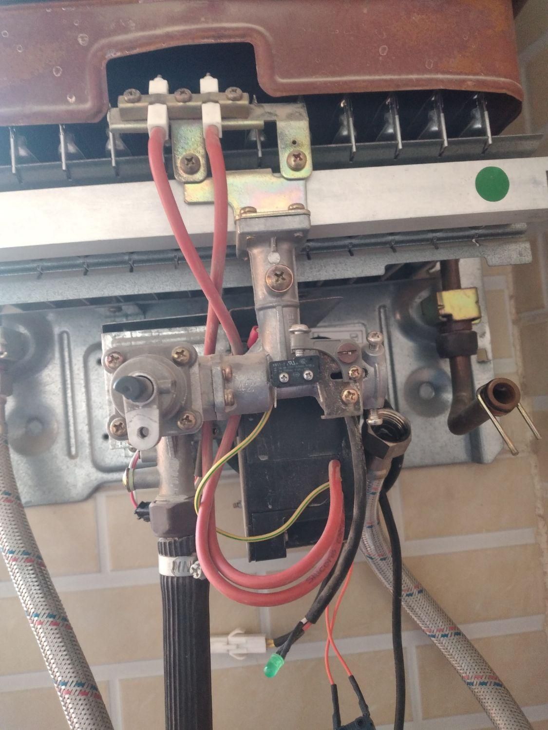 تعمیرتخصصی ابگرمکن های بوتان ایرانشرق عالیشهربوشهر|خدمات پیشه و مهارت|بوشهر, |دیوار