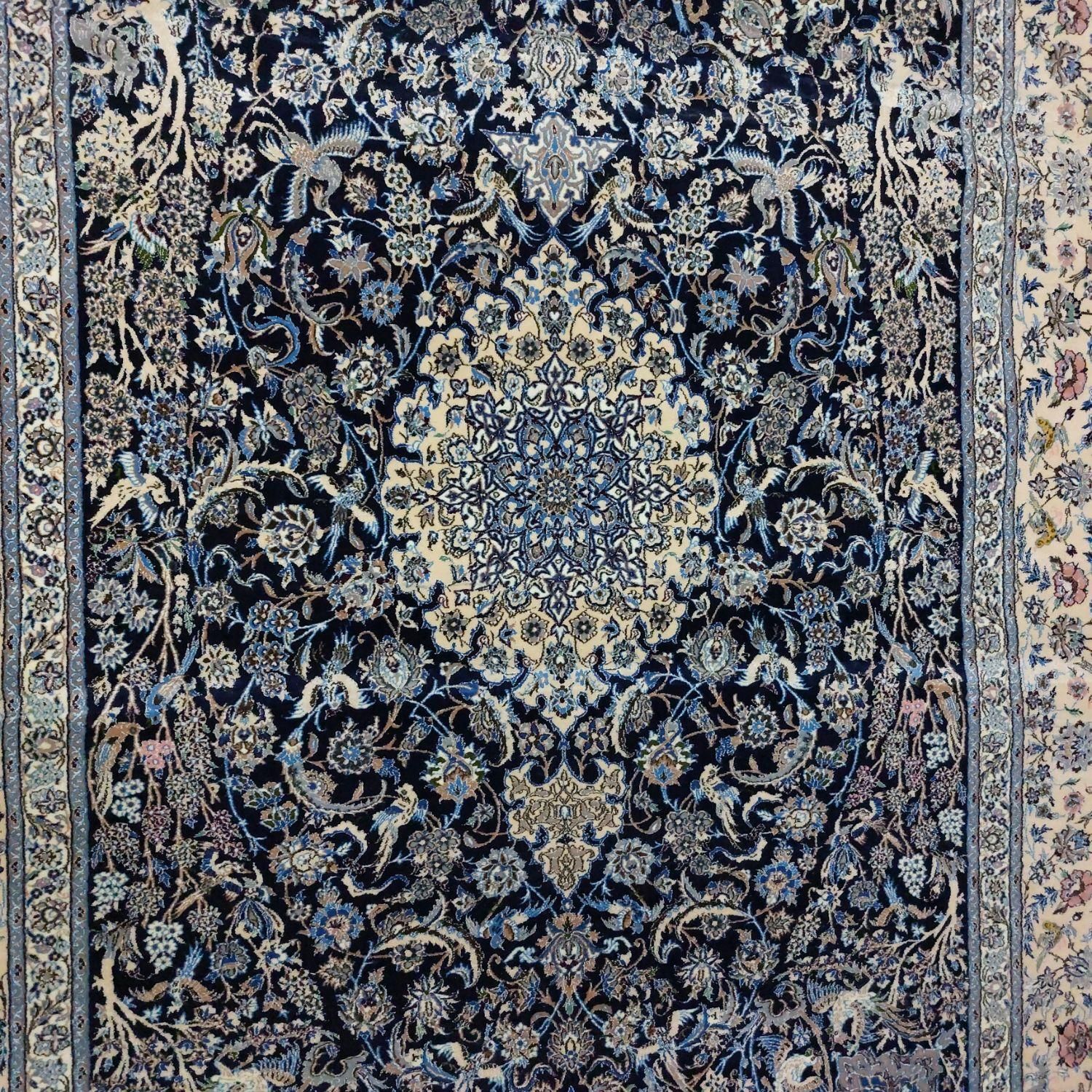 فرش دستباف نائین طرح درختی غلط سورمه ای|فرش|خمینی‌شهر, |دیوار
