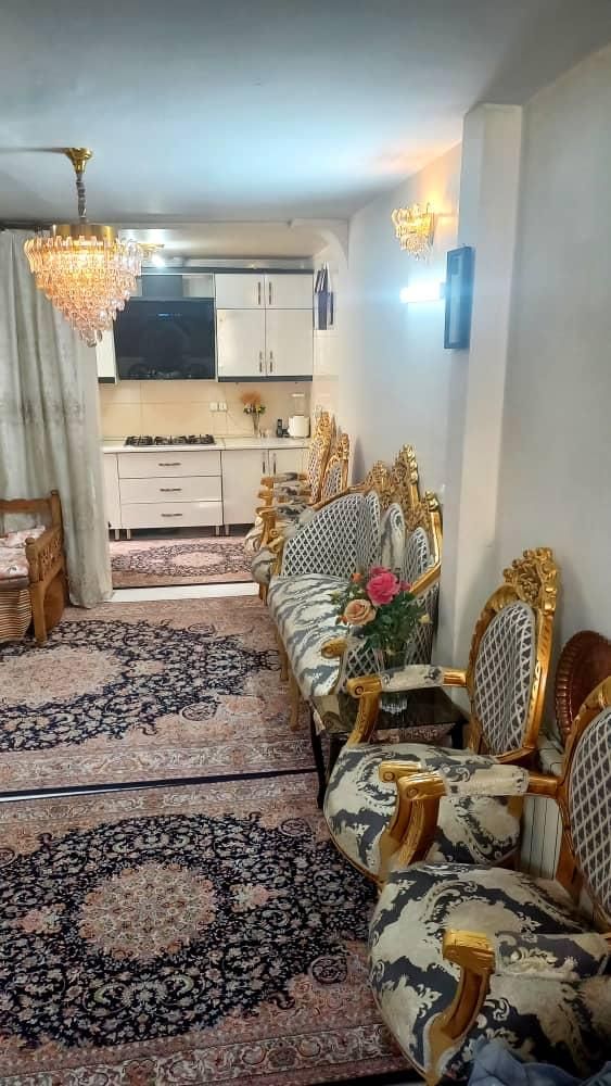 35متر تکواحدی طبقه اول با پارکینگ مترو دولاب|فروش آپارتمان|تهران, دولاب|دیوار