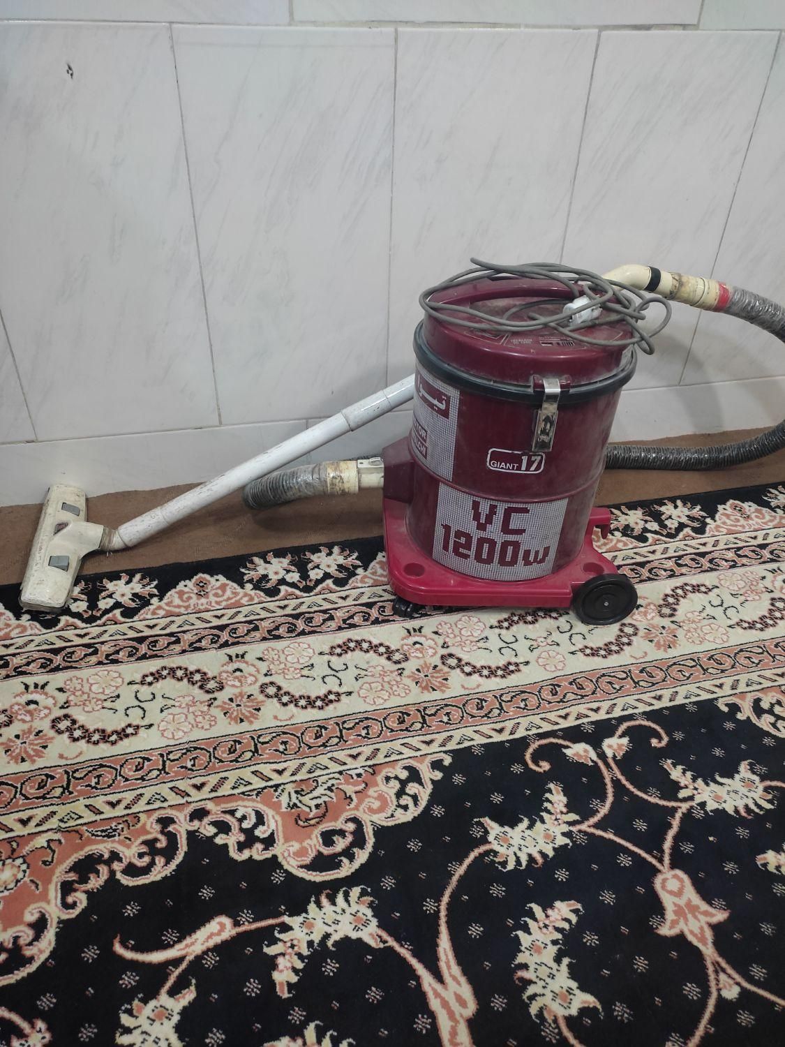 دو عدد فرش 9متری و 12متری|فرش|فولادشهر, ورزشگاه فولادشهر|دیوار
