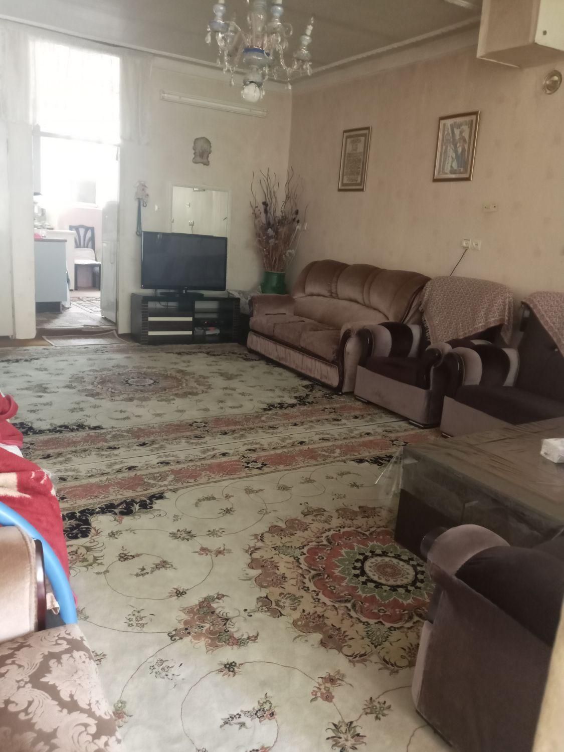 فروش خونه ویلایی جنوبی سند تک برگ بهترین لوکیشن|فروش خانه و ویلا|کرج, برغان|دیوار