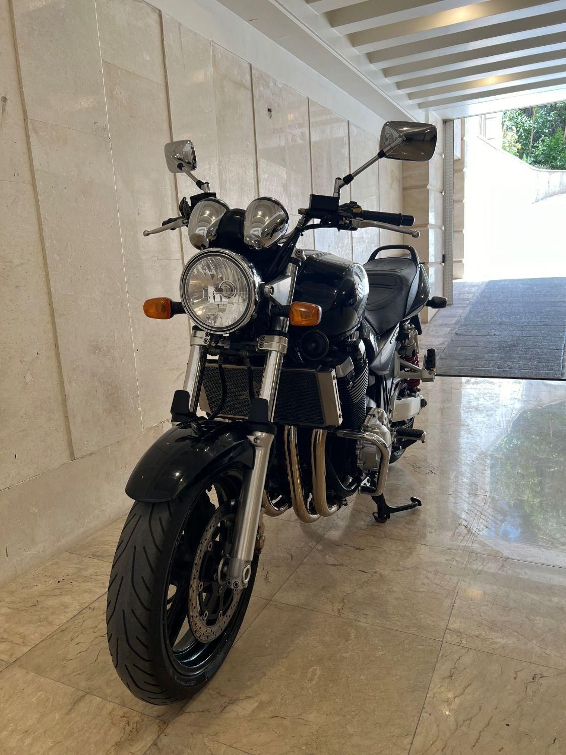 موتور سیکلت سوزوکی GSX 1400|موتورسیکلت|تهران, سعادت‌آباد|دیوار