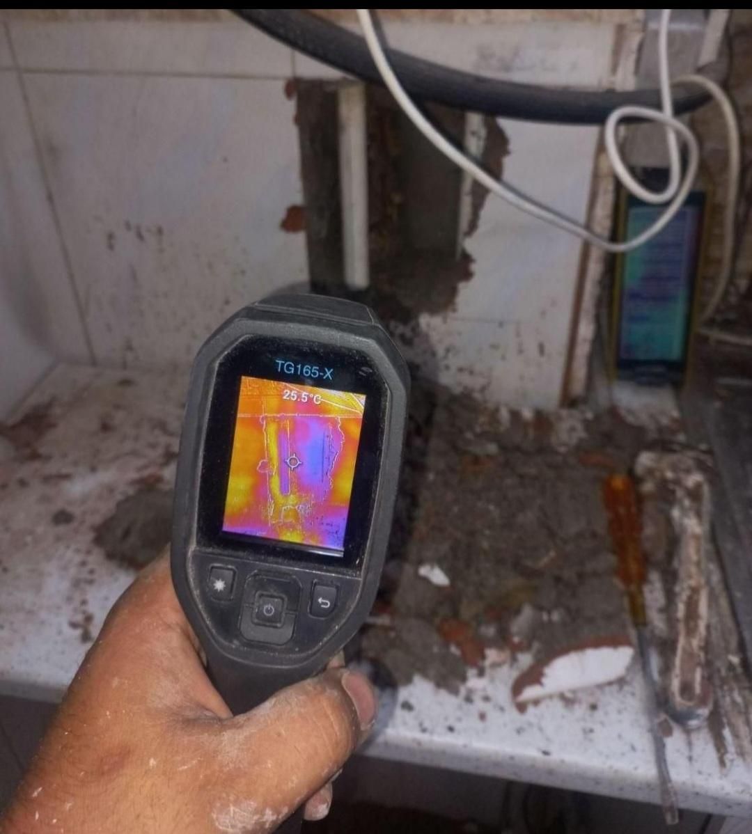 نشت یابی لوله کشی آب و فاضلاب تضمینی|خدمات پیشه و مهارت|اهواز, زیتون کارمندی|دیوار