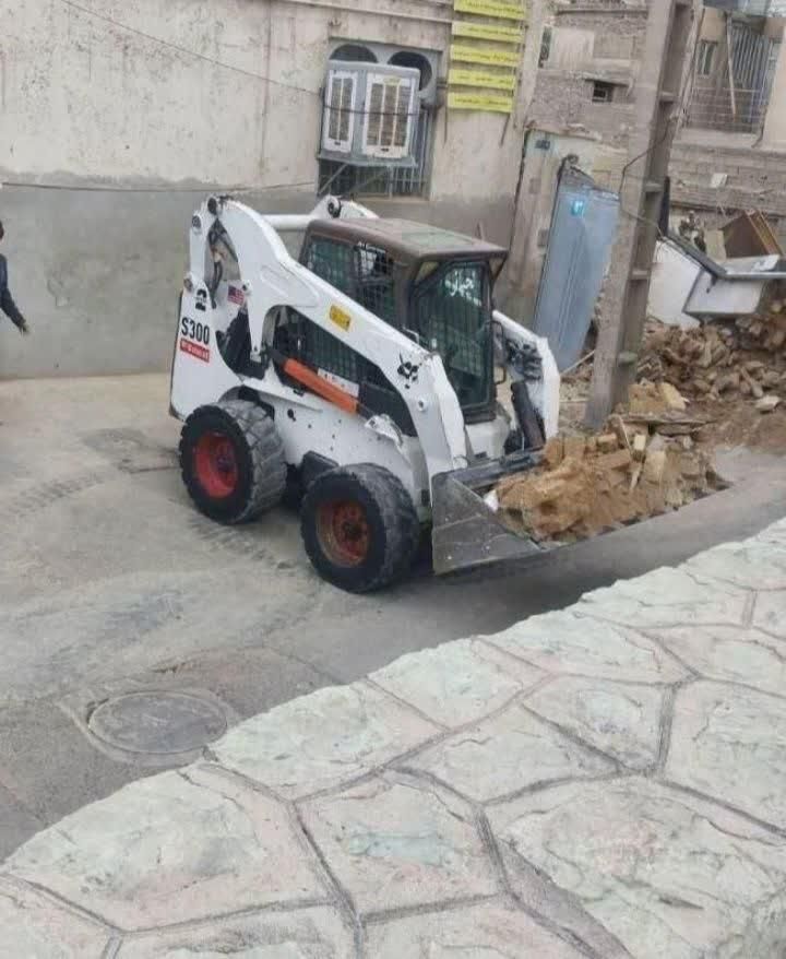 کندن استخر.بابکت.حمل نخاله.خاور مینی بیل.خاکبرداری|خدمات حمل و نقل|کرج, کمال‌شهر|دیوار