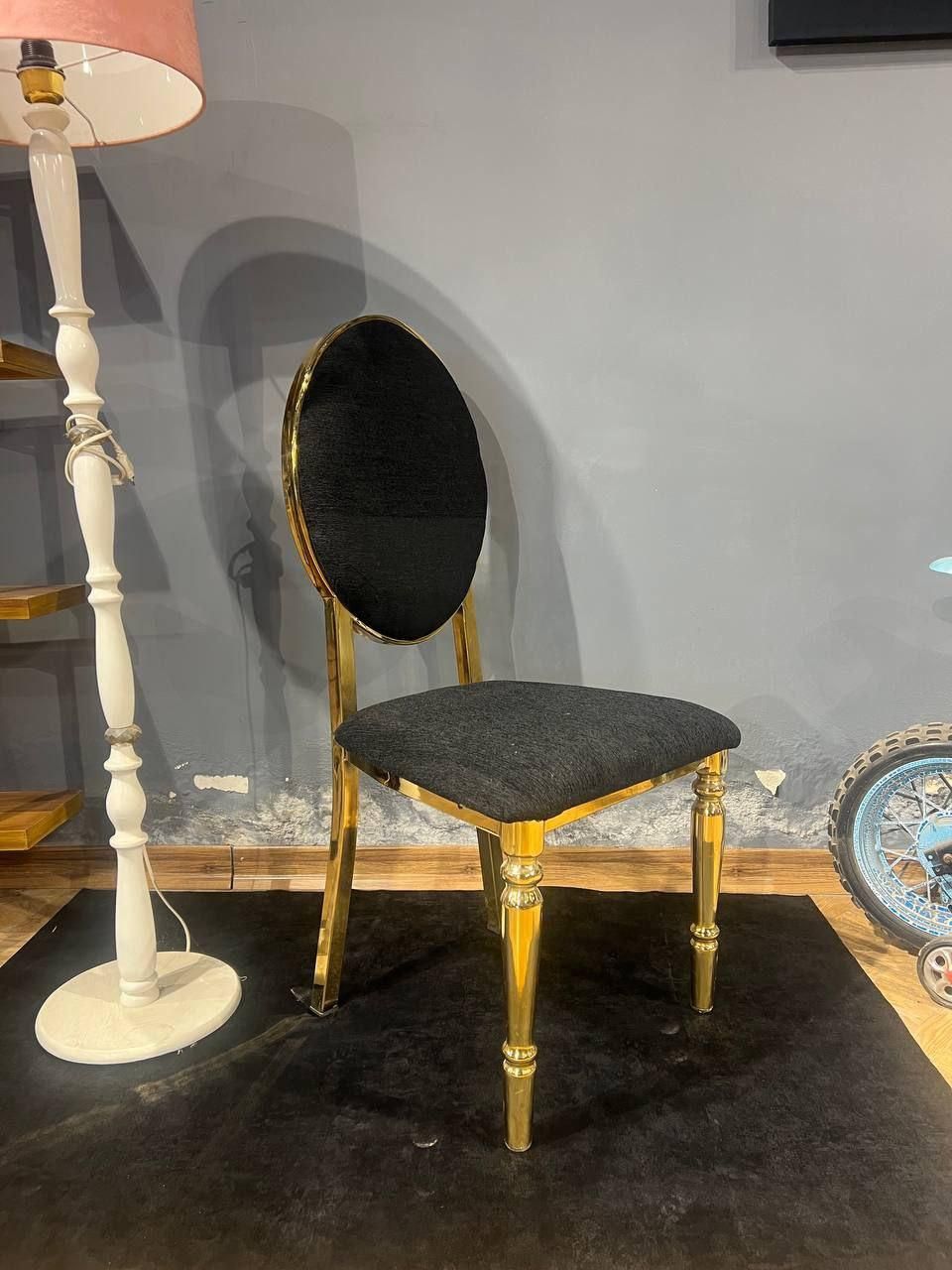 صندلی تالار  طلایی|میز و صندلی غذاخوری|شیراز, شاهچراغ|دیوار