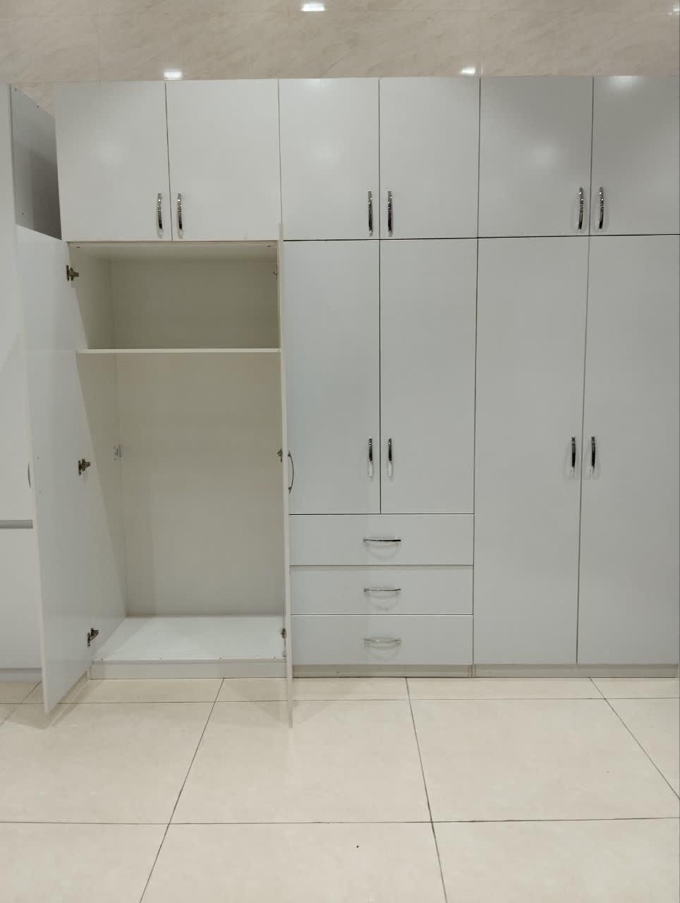 کمد دیواری باکسی ۳ کشو جادار/ کمدلباس و رختخواب|جاکفشی، کمد، دراور|نسیم‌شهر, |دیوار