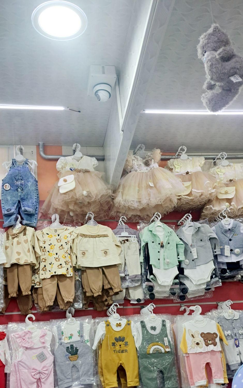 لباس تیکه ای نوزادی|کفش و لباس بچه|سبزوار, بیهق شرقی|دیوار