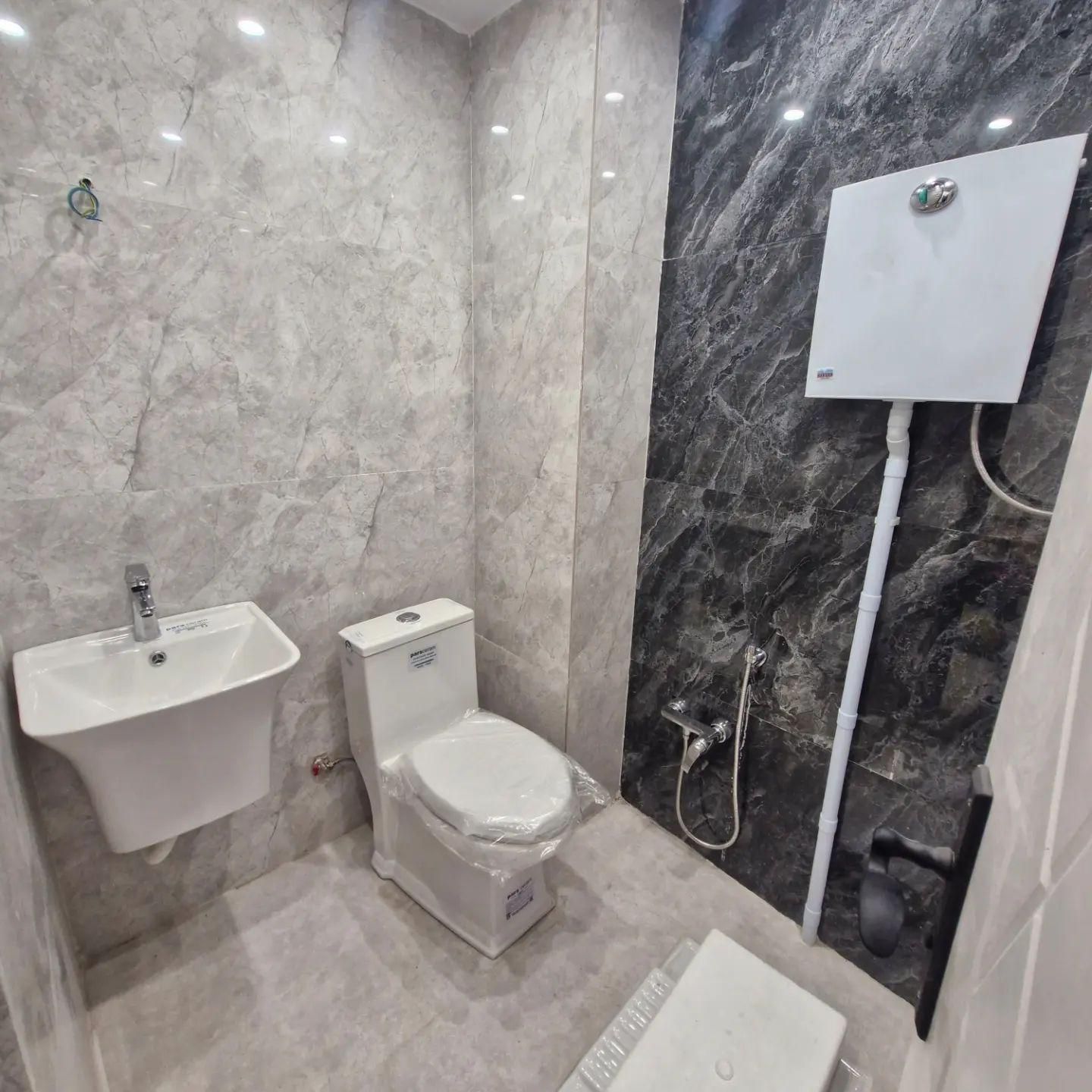 نصب انواع روشویی کابینتی و شیرآلات و نصب فرنگی|خدمات پیشه و مهارت|شیراز, لشکری‎|دیوار