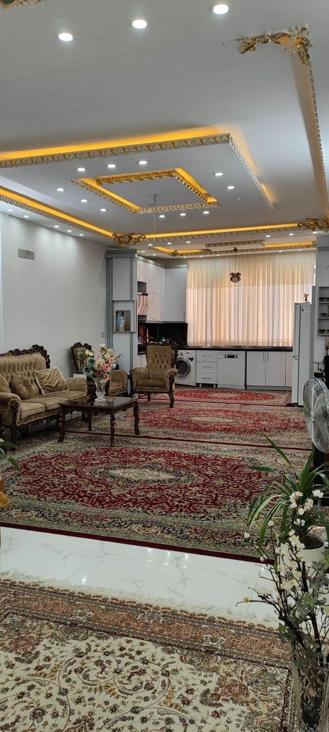 آپارتمان۱۲۵متری ۲ خواب باپارکینگ و اسانسور توس۸۵|فروش آپارتمان|مشهد, شهرک مطهری|دیوار