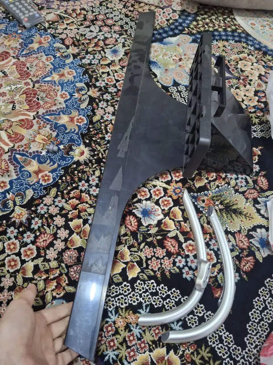 تعدادی پایه‌های تلویزیون ال جی سایز ۶۰ و۶۵|تلویزیون و پروژکتور|تهران, آذری|دیوار