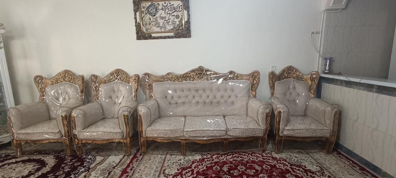 مبل سلطنتی|مبلمان خانگی و میز عسلی|ماهدشت, |دیوار