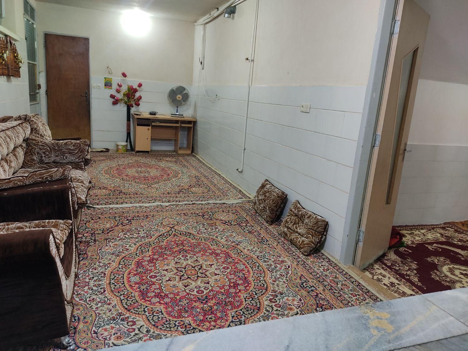 اجاره روزانه سویت نزدیک بیمارستان دادگستری پارکینگ|اجارهٔ کوتاه‌مدت آپارتمان و سوئیت|مهریز, |دیوار
