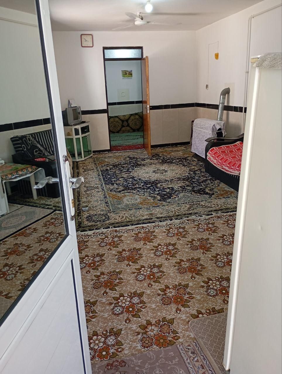 سوئیت استیجاری بانه عزیزی|اجارهٔ کوتاهمدت آپارتمان و سوئیت|بانه, |دیوار