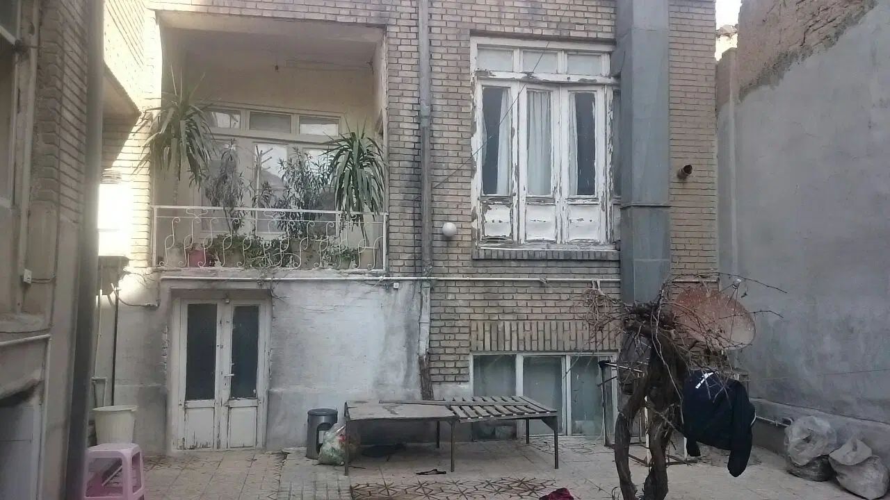 خانه کلنگی 220 سند تک برگ|فروش زمین و ملک کلنگی|تهران, هرندی|دیوار