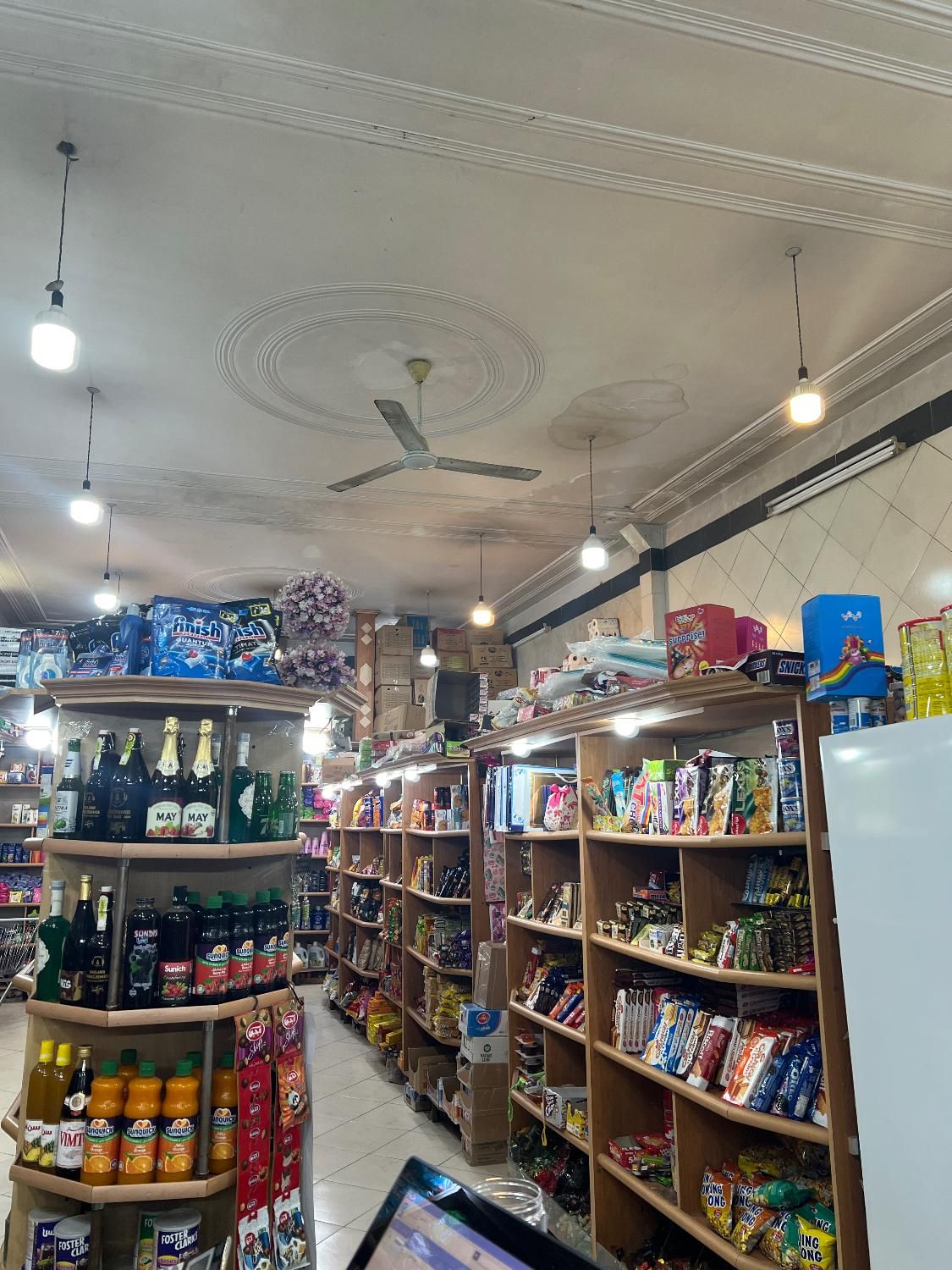 چیدمان سوپر مارکت|استخدام خدمات فروشگاه و رستوران|کازرون, |دیوار