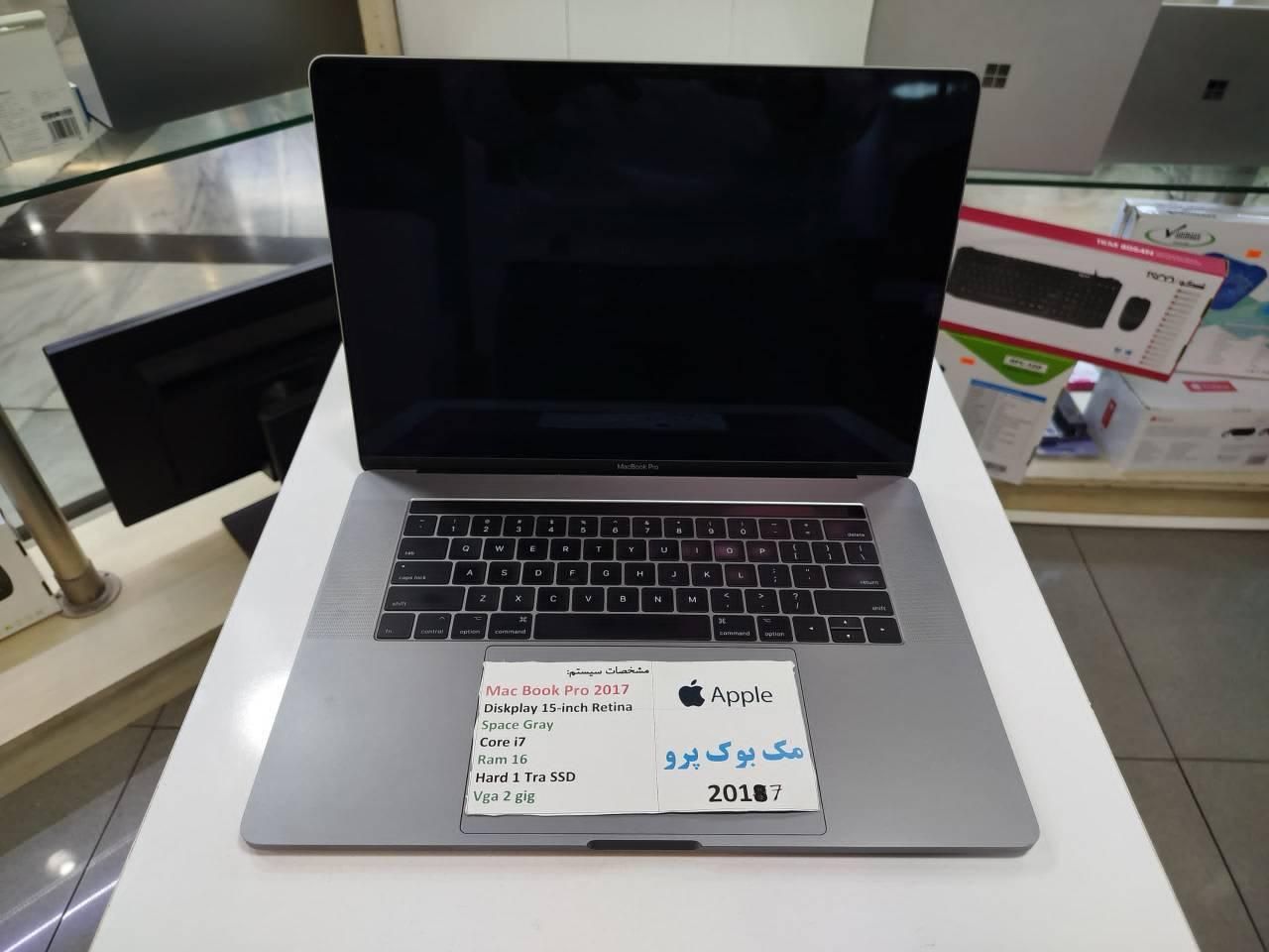 اپل مک بوک پرو 15 اینچ 2017 Apple macbook pro|رایانه همراه|تهران, قبا|دیوار