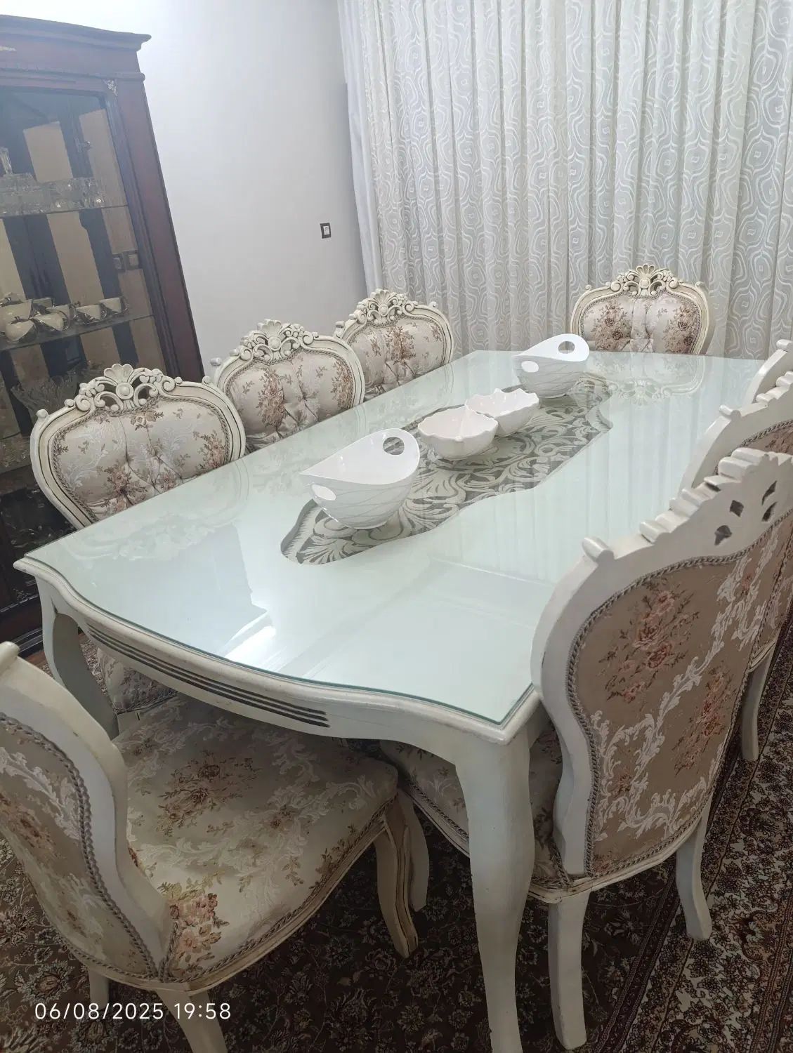 فروش ویژه مبل ۹ نفره و میز غذاخوری ۶ نفره|مبلمان خانگی و میز عسلی|نجف‌آباد, امام خمینی|دیوار