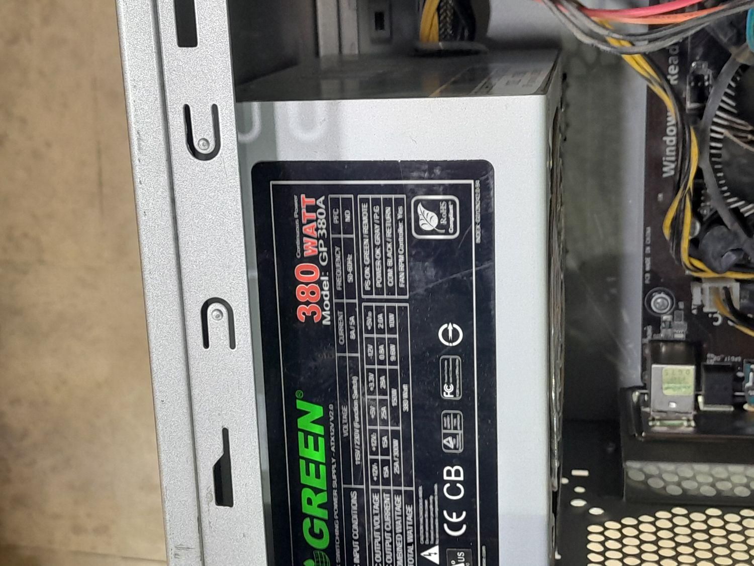 کامپیوتر کامل وقوی گرافیک دار|رایانه رومیزی|همدان, |دیوار