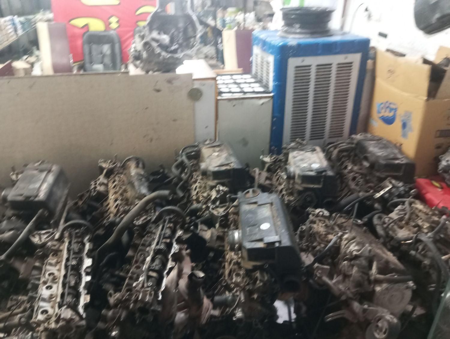 موتور کامل پژو 25میلیون پراید 20میلیون|قطعات یدکی و لوازم جانبی|کرمان, |دیوار