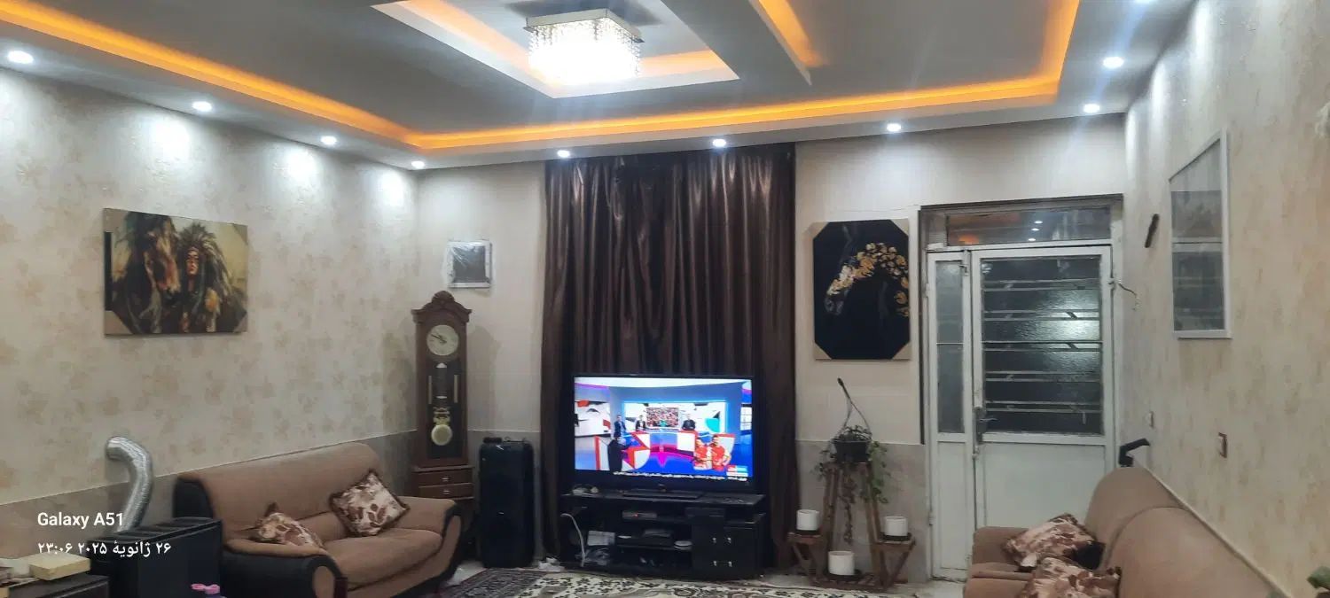 فروش خانه  ۸۰ متری ۱ خوابه در کوشک میدان دولت شرقی|فروش خانه و ویلا|شیراز, کوشک میدان|دیوار