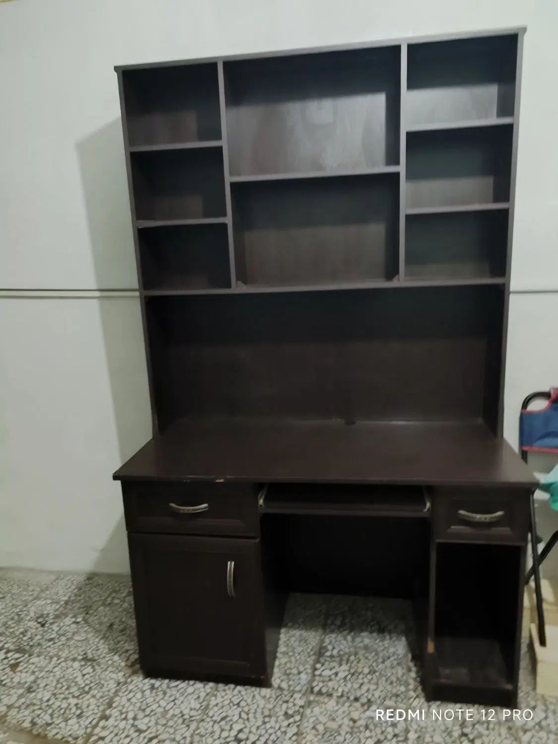 میز کامپیوتر با کتابخانه بسیار محکم|میز تحریر و کامپیوتر|رشت, پل تالشان|دیوار