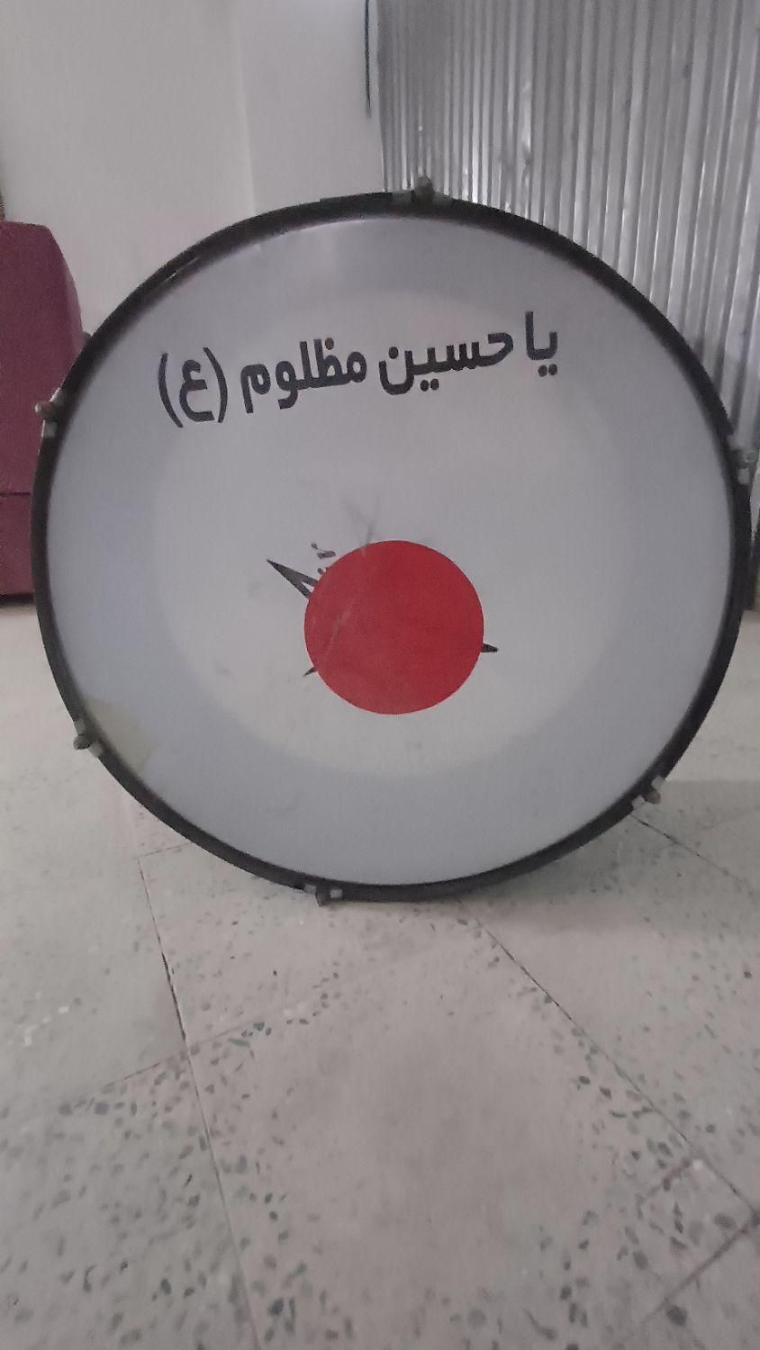 طبل ۷۰ سانتی نو|درام و پرکاشن|بروجرد, |دیوار