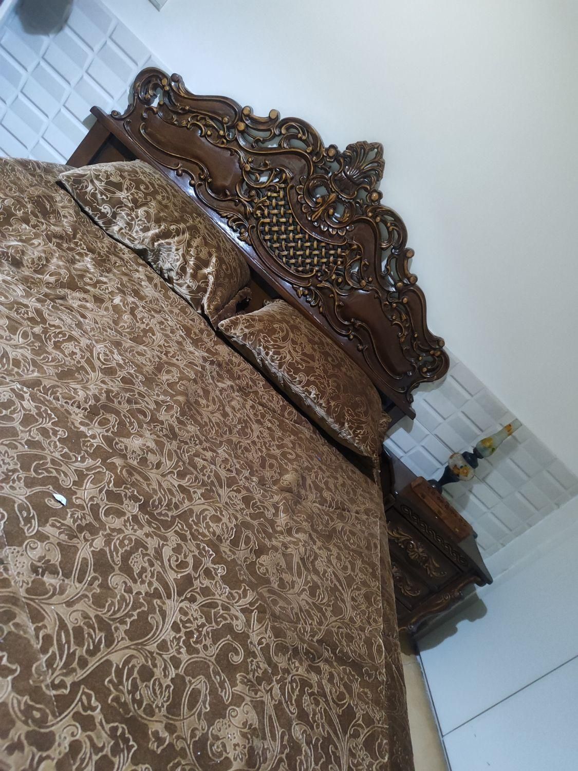 تخت خواب دو نفره  تمام چوب|تخت و سرویس خواب|تهران, علی‌آباد|دیوار