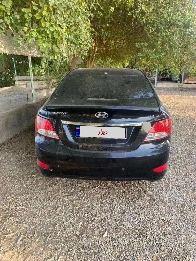 اکسنت ۲۰۱۵ بدون رنگ خلیج نیمه فول در حد صفر|خودرو سواری و وانت|دزفول, |دیوار