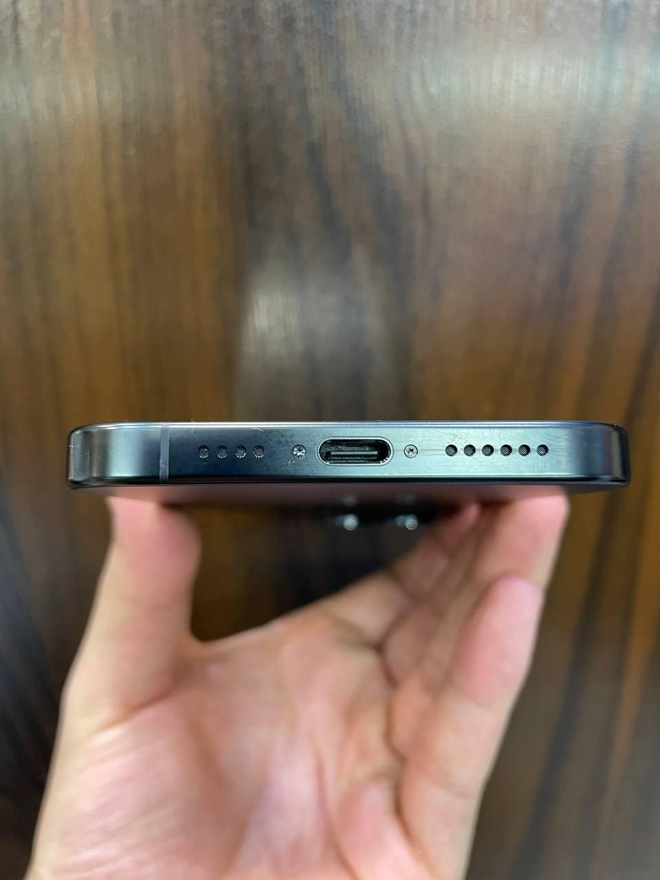 اپل iPhone 16 Pro Max با حافظهٔ ۲۵۶ گیگابایت|موبایل|لنگرود, |دیوار