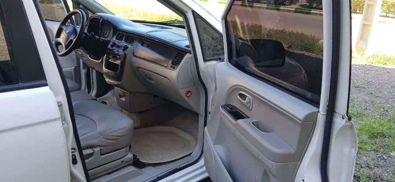هیونداتراجت استیشن۷نفره موتور۲۷۰۰سی سی اتومات|خودرو سواری و وانت|تهران, خزانه|دیوار