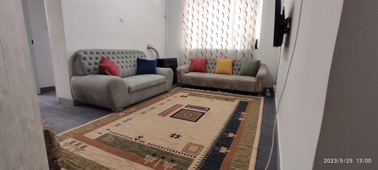 اجاره آپارتمان مبله در بلوار صلح|اجارهٔ کوتاهمدت آپارتمان و سوئیت|شیراز, فرگاز|دیوار