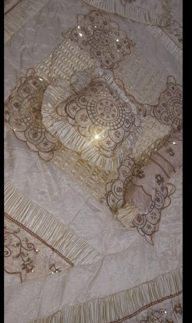 روتختی ملیله دوزی عروس ساتن طلایی ۲نفره|سرویس روتختی|تبریز, |دیوار